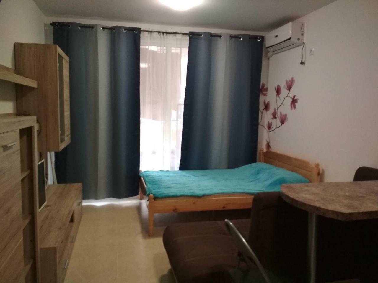 Victoria Appartement Pomorie Buitenkant foto