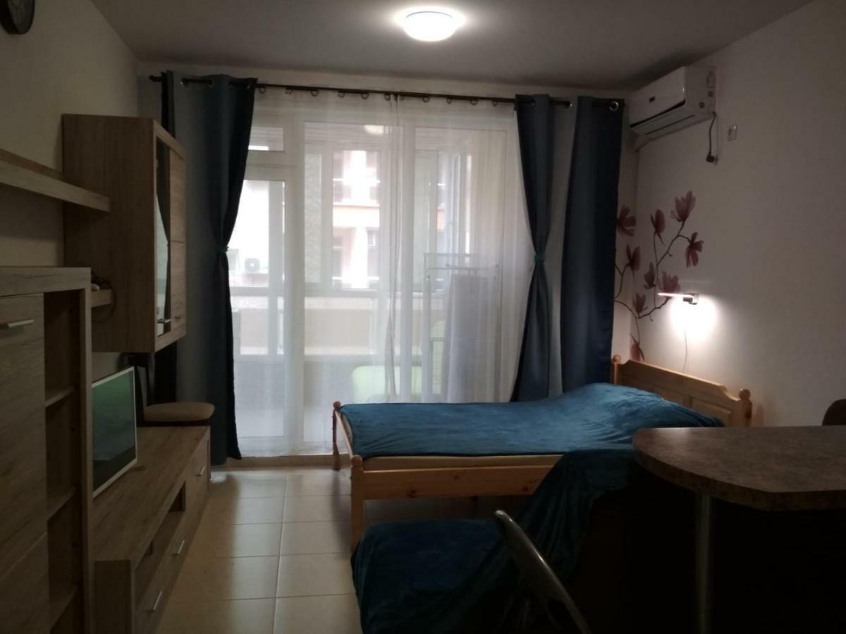 Victoria Appartement Pomorie Buitenkant foto